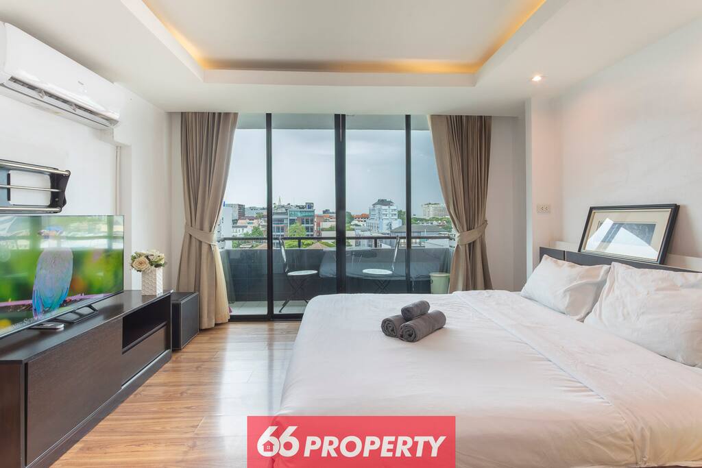 Nimman • Workdesk • Best Location, Quiet Street