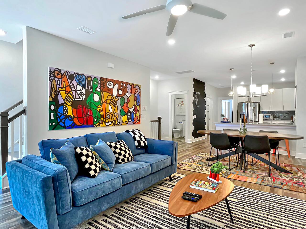 Stylish & Spacious 4-Suite Retreat in Park Circle