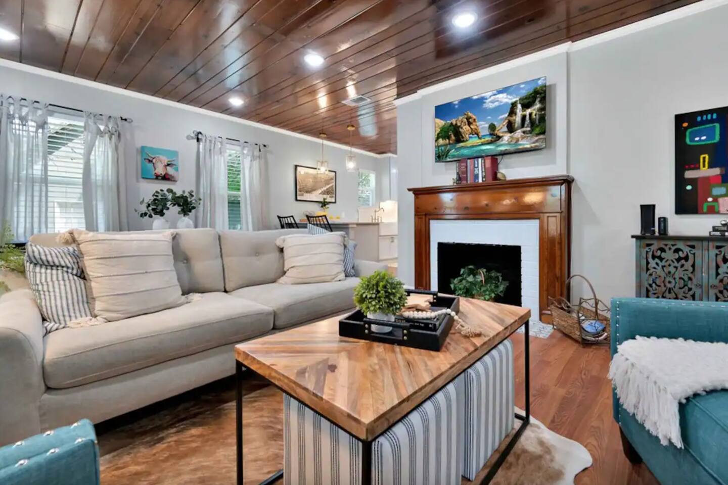 Casa de West | Heart of Waco Getaway