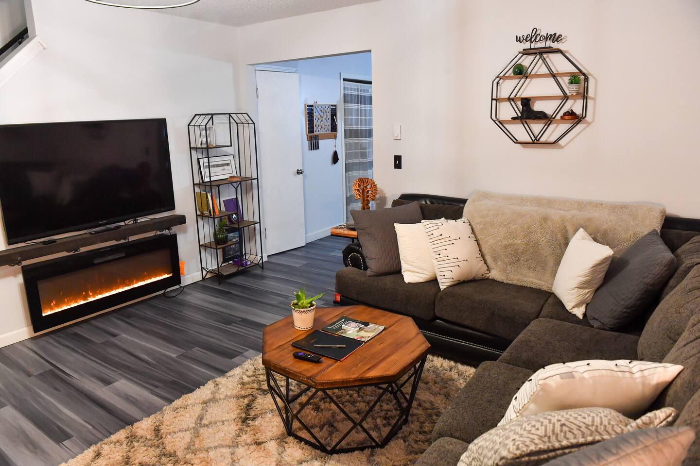 Heather’s Hot-tub Hideaway