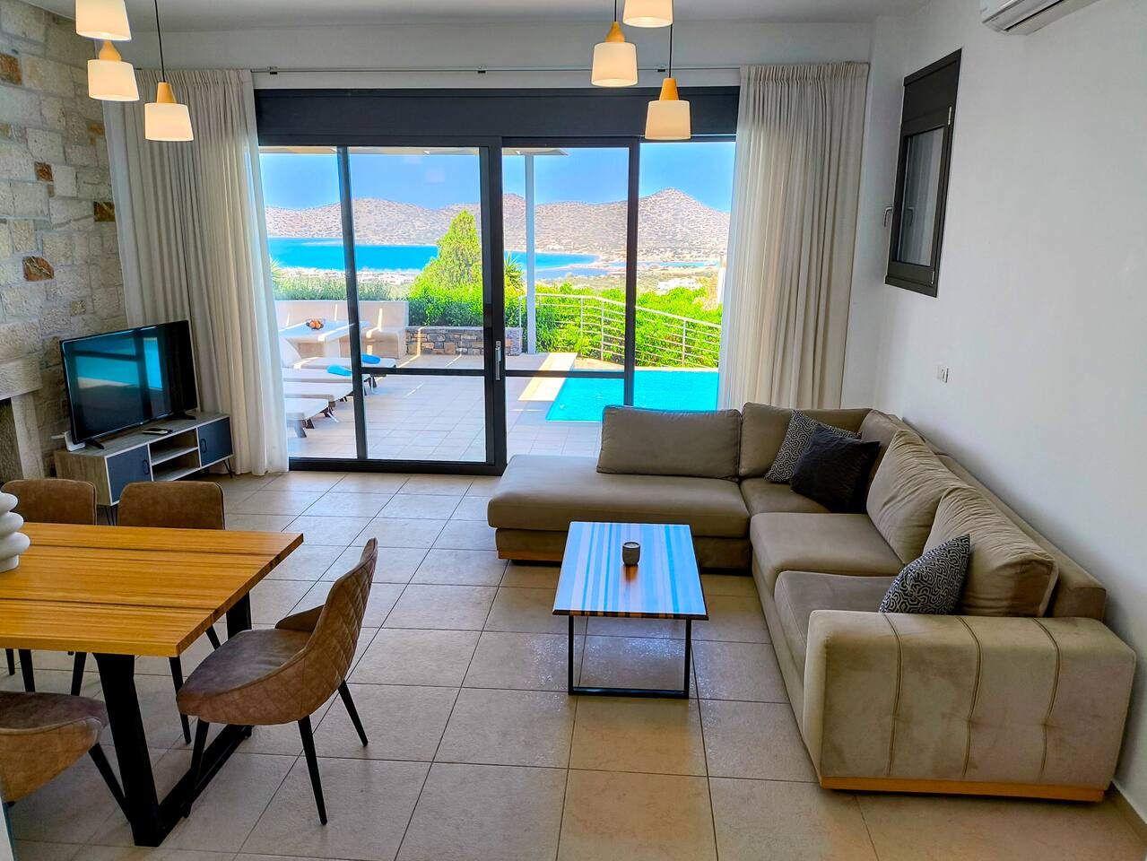 Minimal  panoramic sea View Villa in Elounda