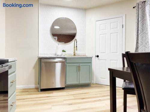 The Cardinal 810 C | QUEEN 1BD/1BA Studio Apt