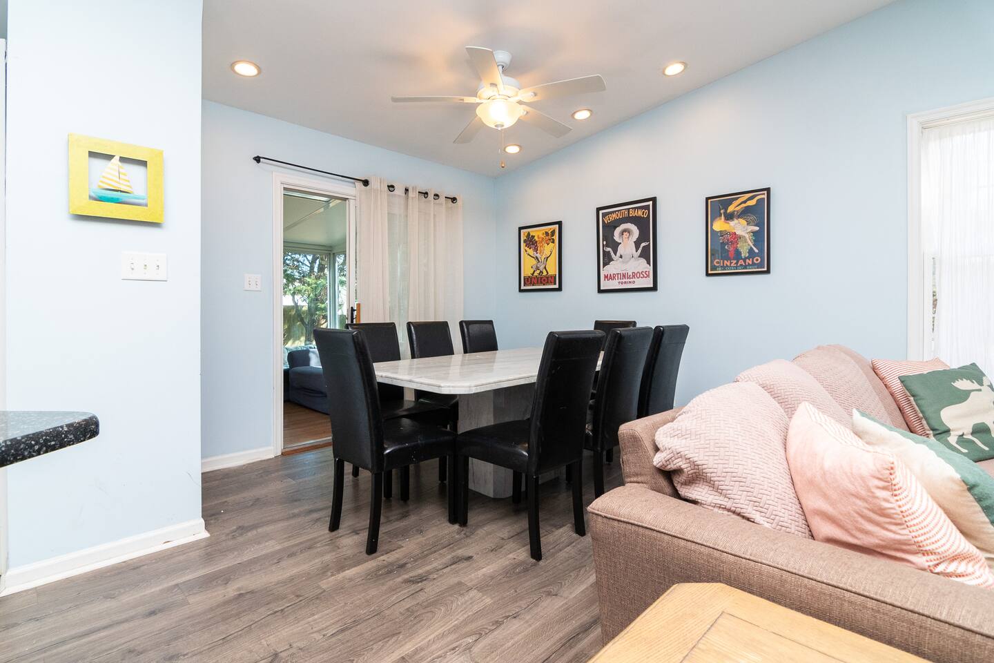 Sea Side Serenity - 4BR - Sleeps 12, Pet Friendly photo 13