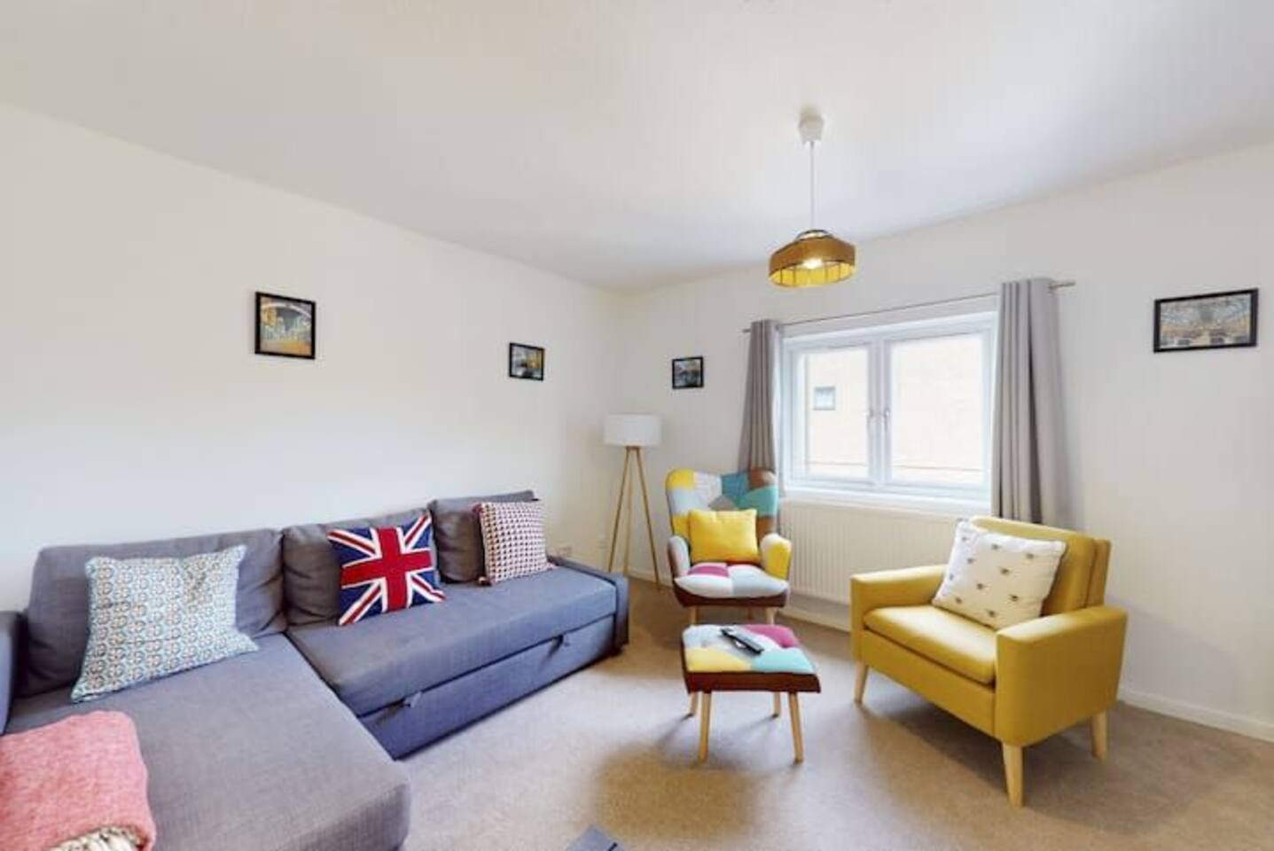Spacious 4BR house on Piccadilly line w/ Garden