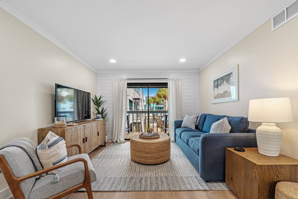 NewlyUpdated/Steps2Beach/2Pools/Sleeps 6