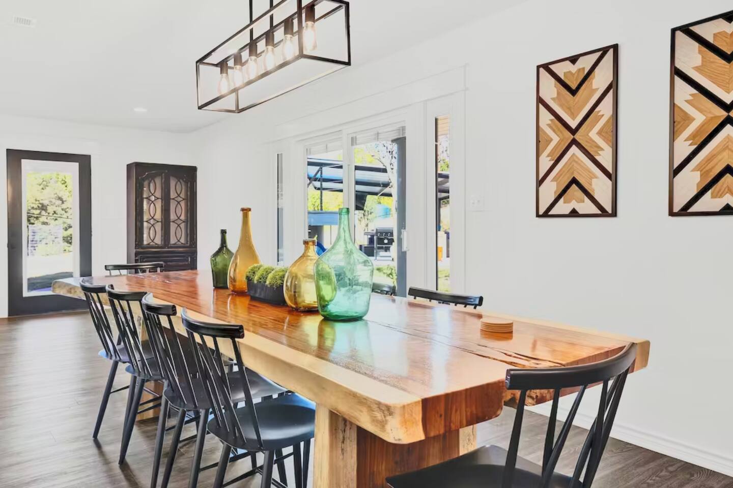 Relaxation+Pool & Hot Tub+Views