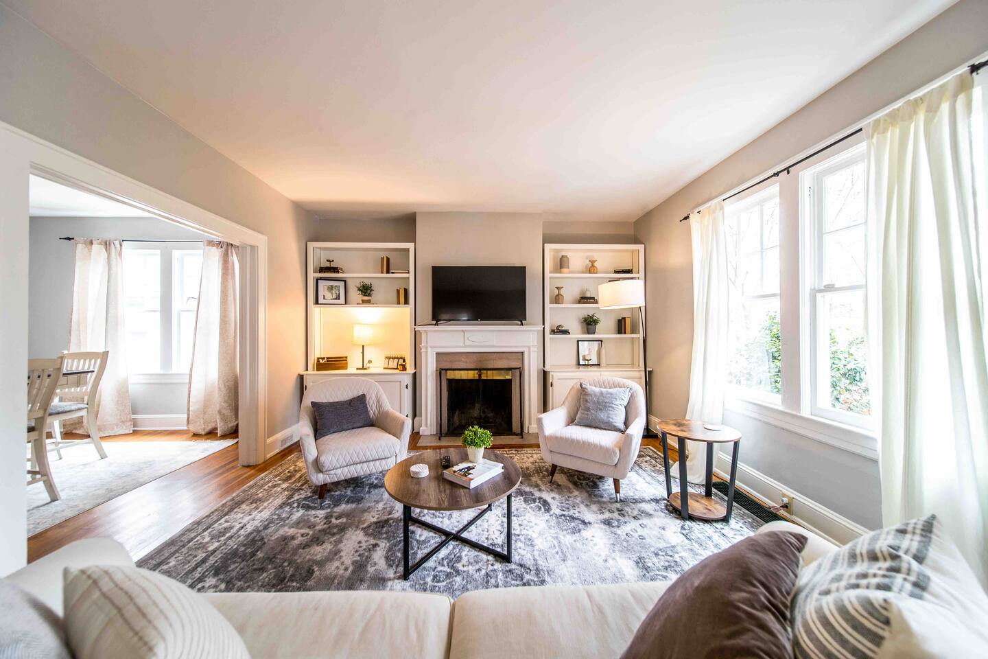 Patio | Free Parking | Pets Allowed| Cozy Bungalow