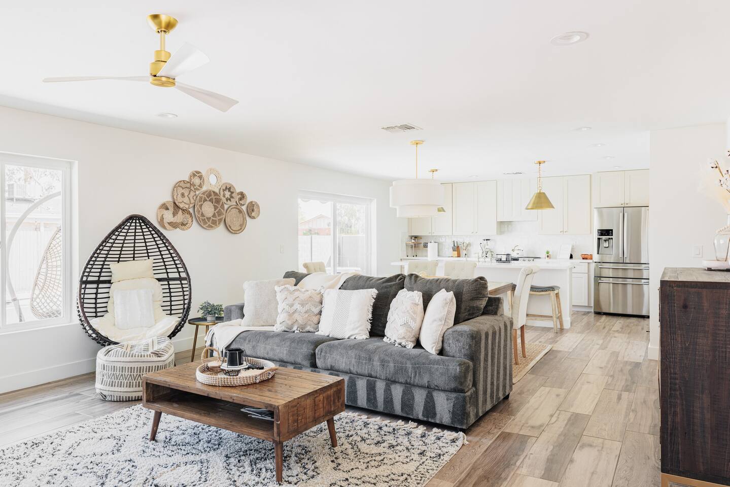 Location! Heated Pool in Scottsdale!