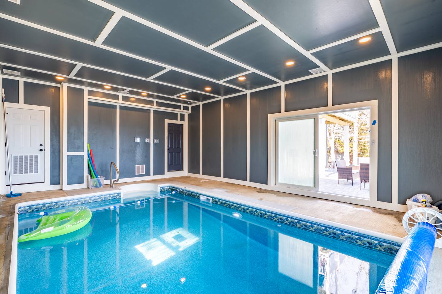 Seaview Summit | Ocean Views, Indoor Pool, Beach