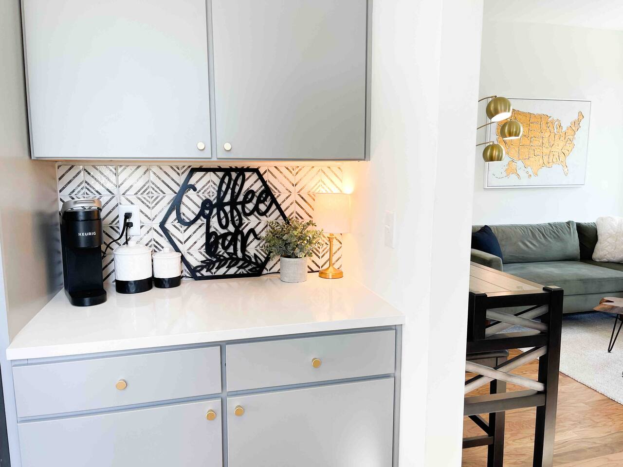 Downtown Townhome•Near Hiking•Pets stay FREE•