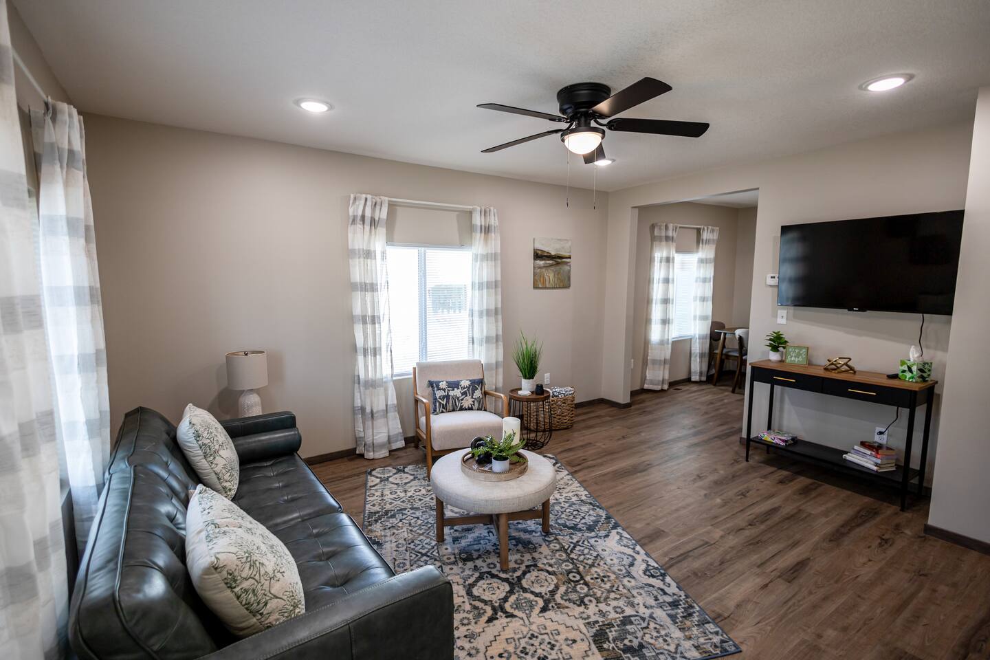 Near St. Francis Med | Easy Access to I-135 W/ W&D