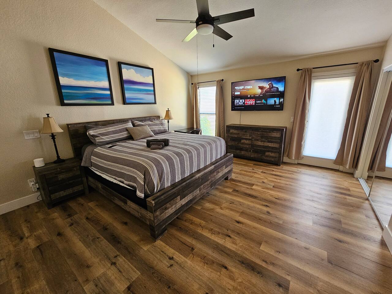 Northridge - Fully Furnished Cozy Room #1