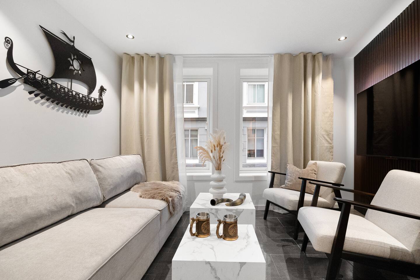 Renovated 2024 - Viking inspired - Behind bryggen