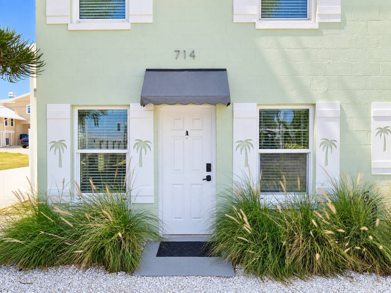 Front Door with Electric Keypad