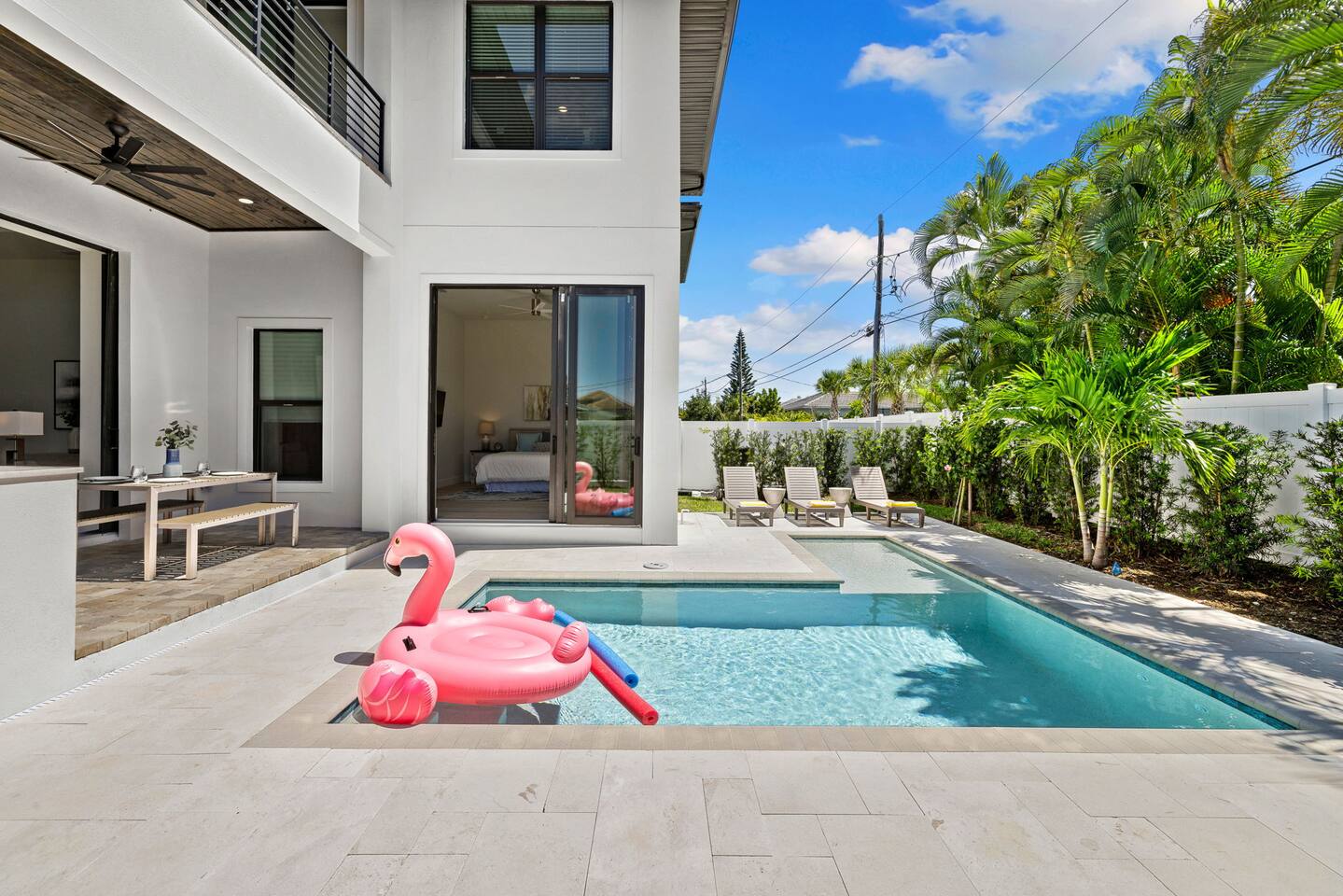 NEW Villa SorentoLUX Slps 12 Heated Pool 2 Masters