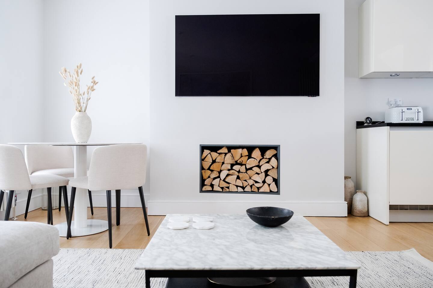 Stunning Townhouse off Leicester Square