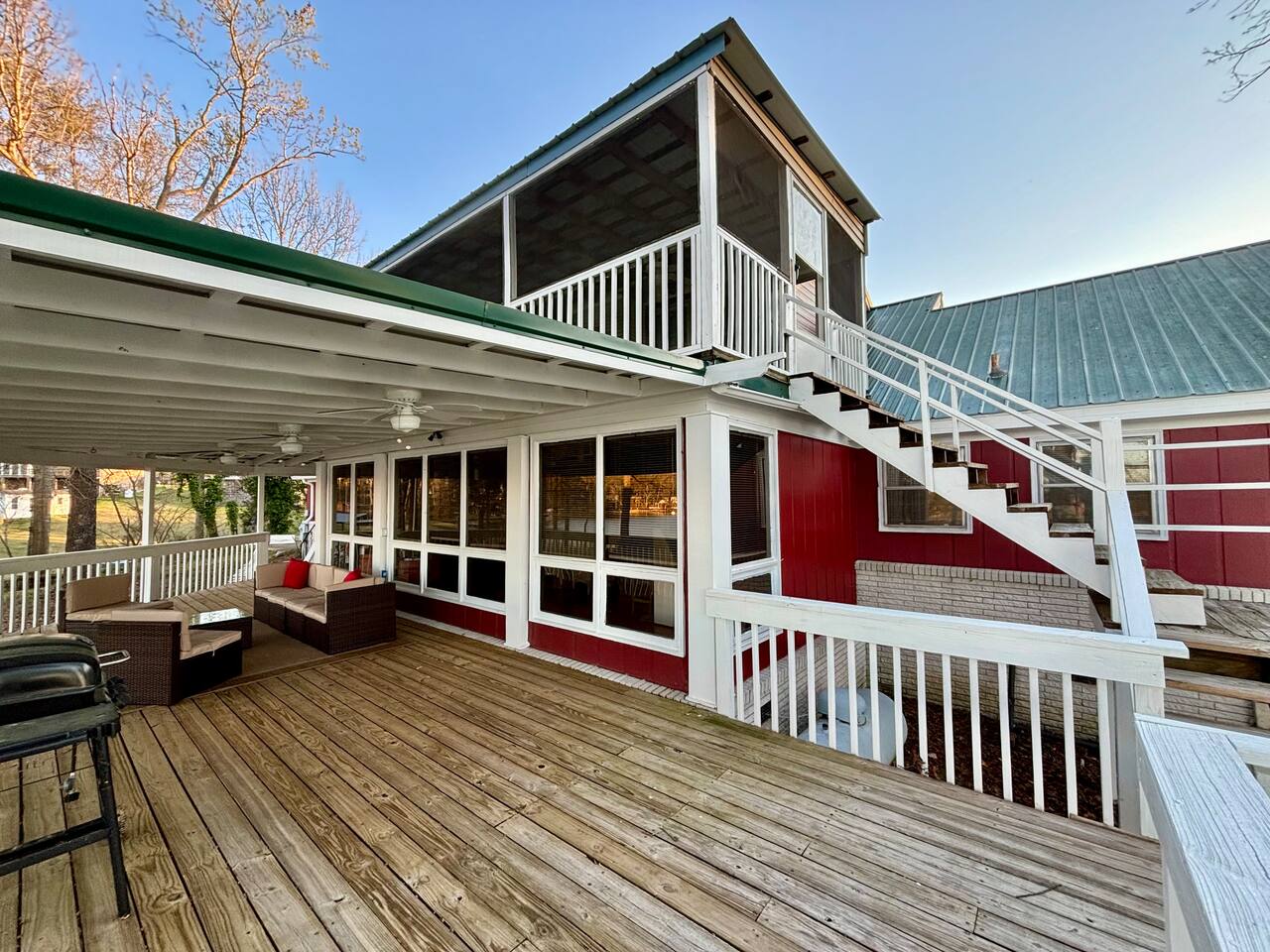 Families love Frank’s Lakehouse @ Sunset estates