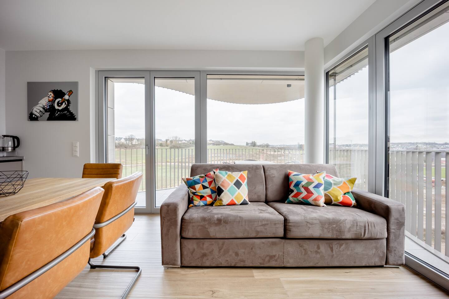 New building, 500Mbps, Parking, A+ Location