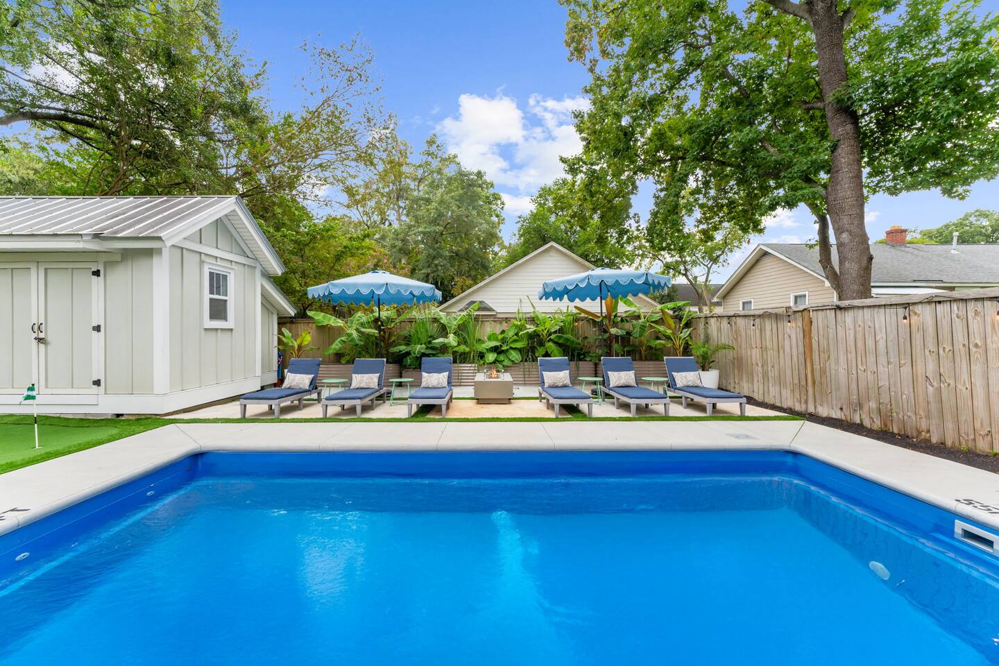 Chic Park Circle Bungalow with Heated Saltwater Pool