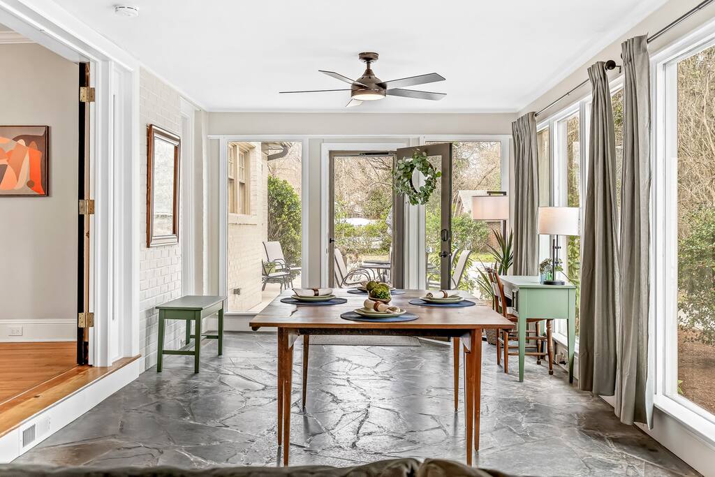 Luxurious Retreat in Historic Downtown Burlington