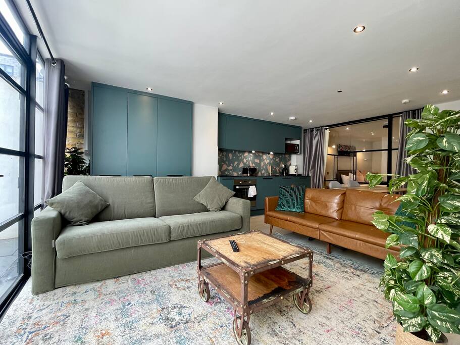 Hackney 1 Bed Garden Flat