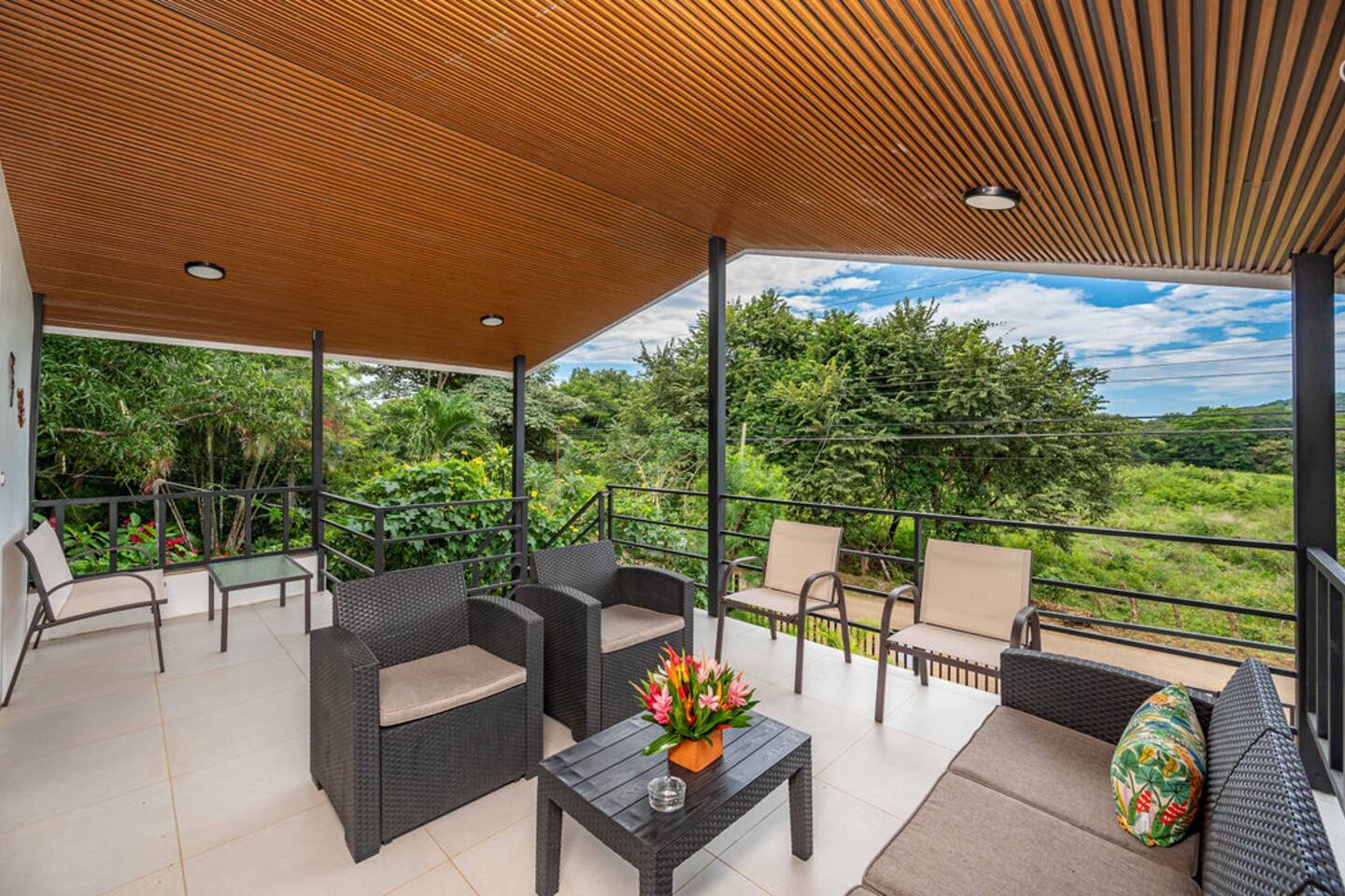 Casa Terraza by Tamarindo and Playa Grande