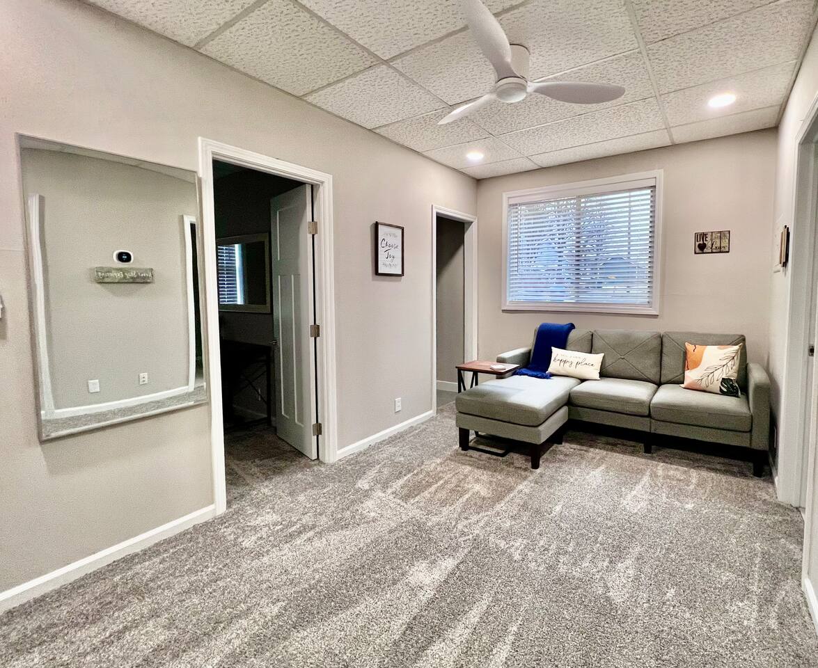 The Nest- Valparaiso University ShortTerm Stays