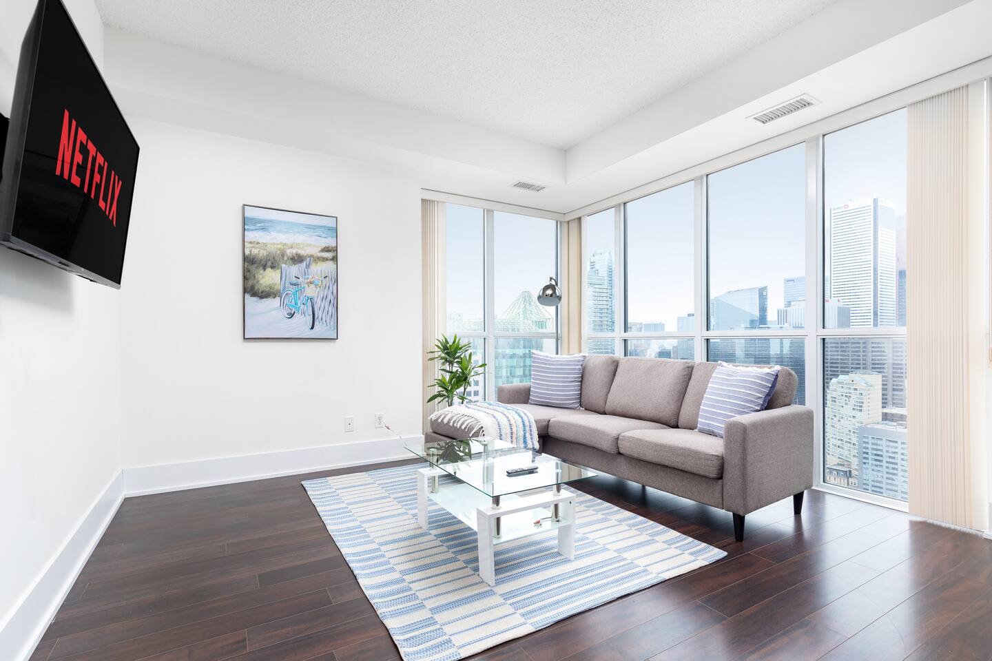 Apartament Downtown Toronto + Beautiful View