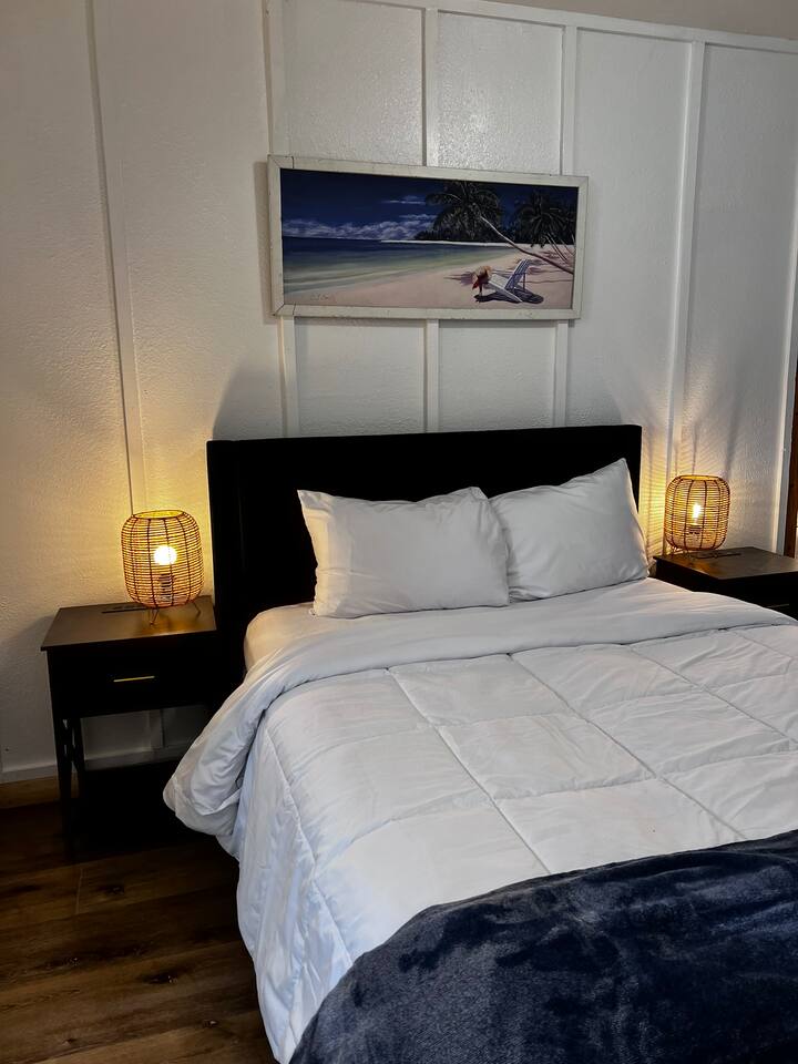 Bear Lake Private Suite -Sleeps 5 -Historic Paris