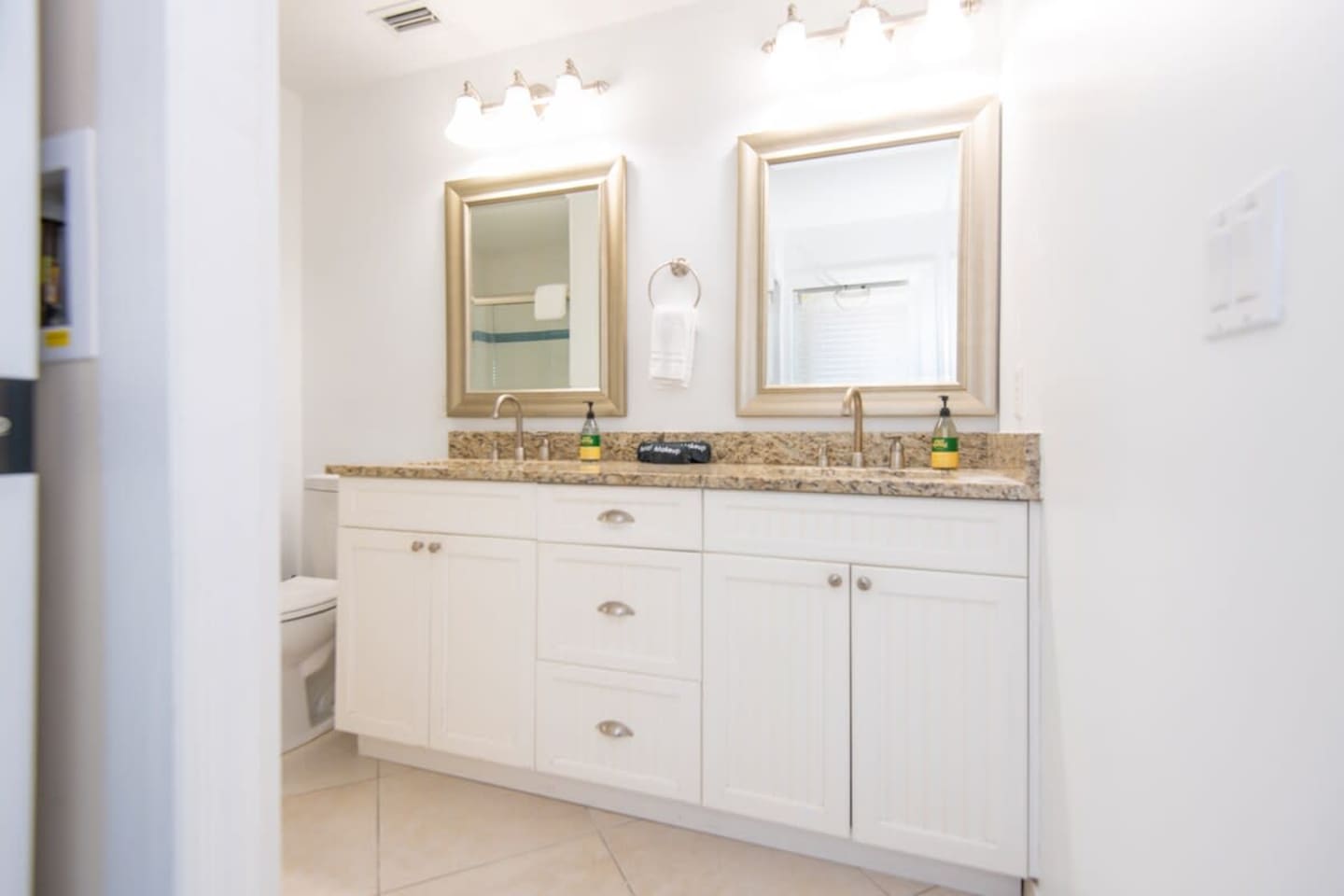 Property thumbnail 16