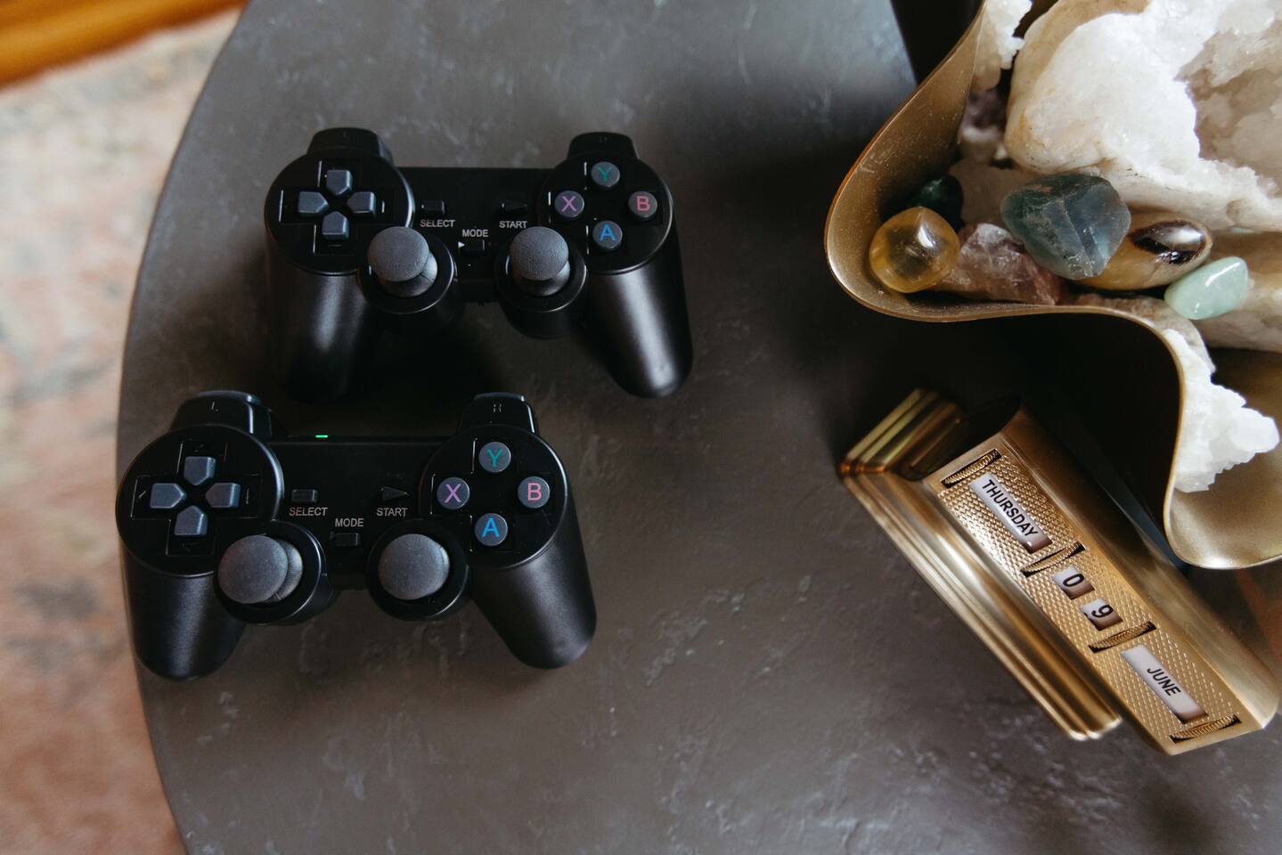 Love retro games! We have a console with over 5,000 of them waiting for you :).