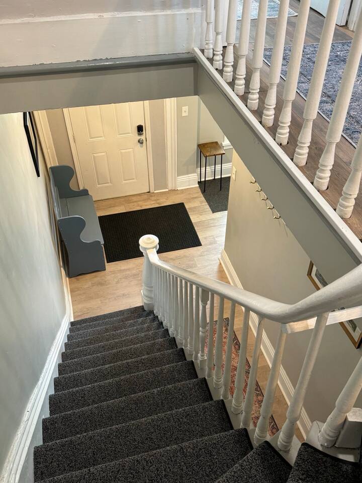Spacious Renovated Five Points Home, photo 9