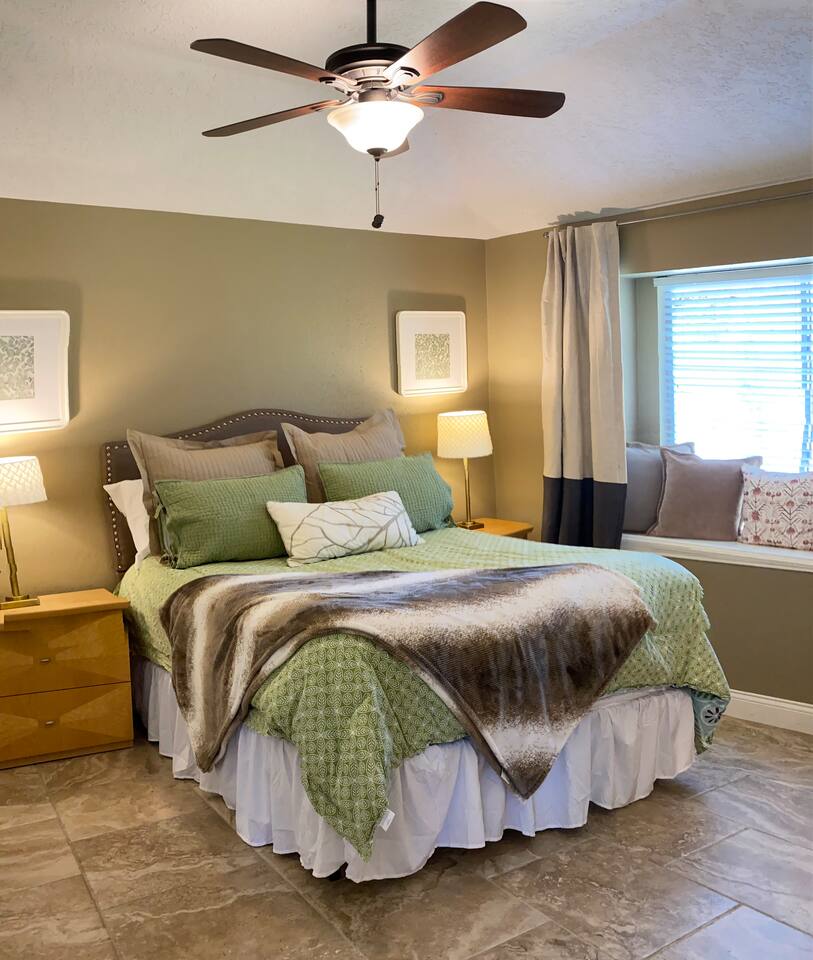UNL-2BD Katy Stylish StayIFast Wi-Fi,Prime Locatio
