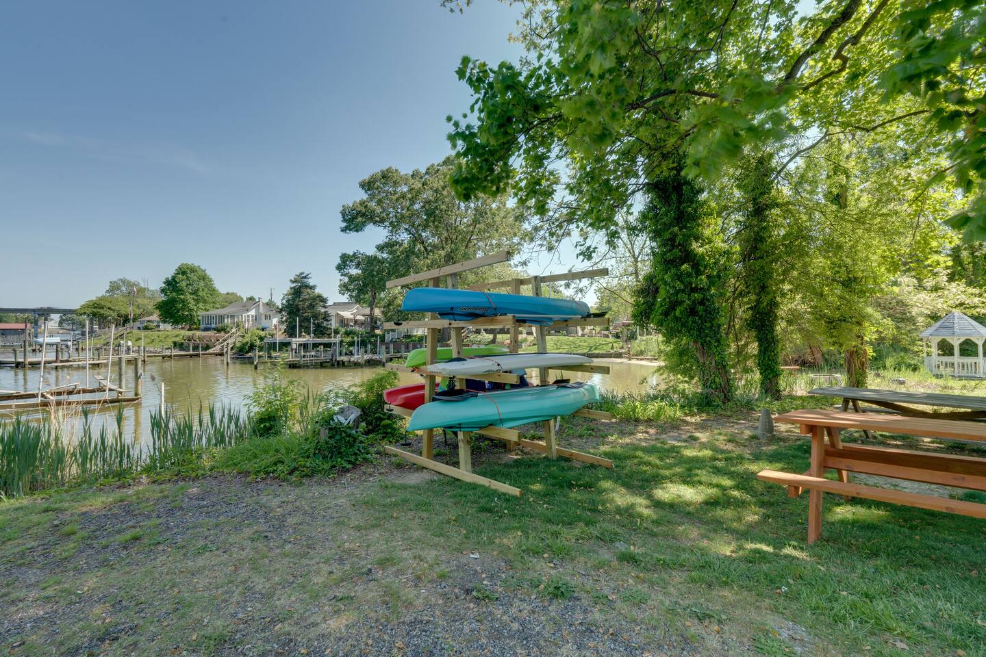Patuxents Paradise | Waterfront Getaway -Sleeps 10