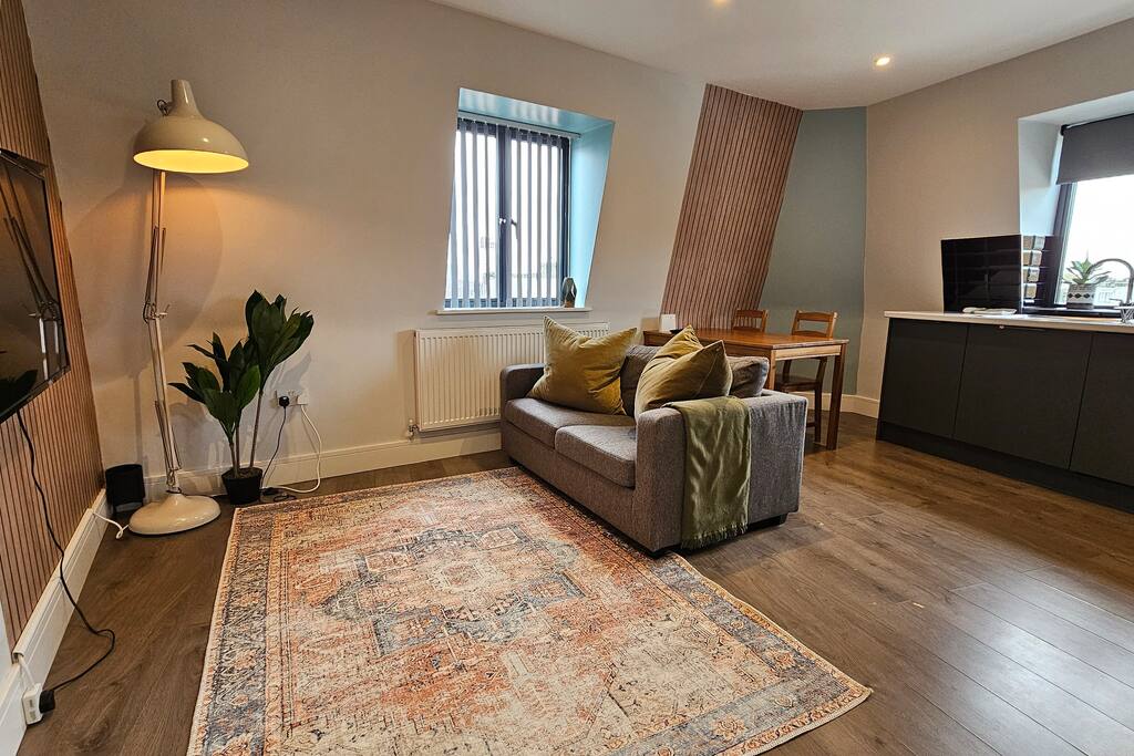Charming Chalk Farm - 1BD 1BATH - CF6