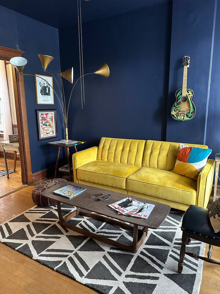 Friendly Suite Home Chicago