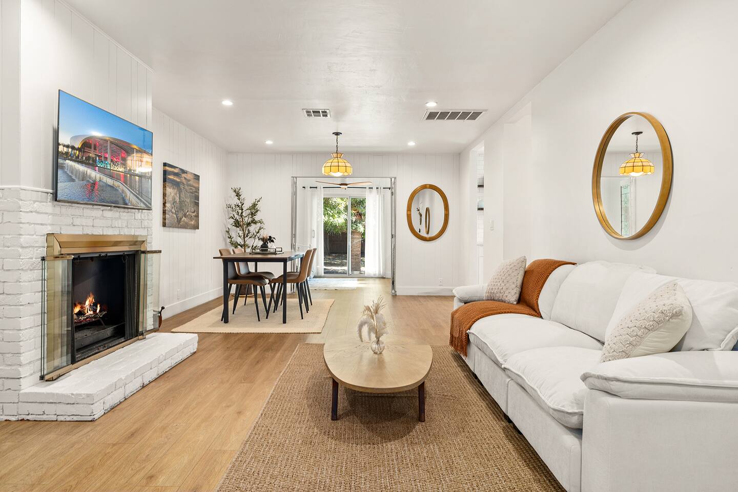 Classic Inglewood Gem 3Bed/1Bath w/Jacuzzi