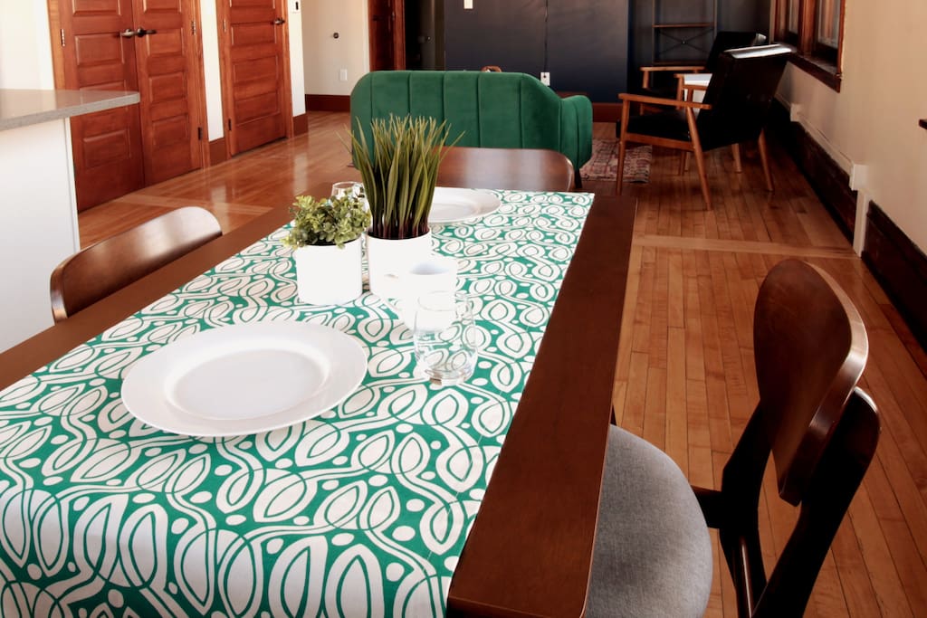 The Exchange 21 | Historic Bldg, 1 Bed, Dwntwn