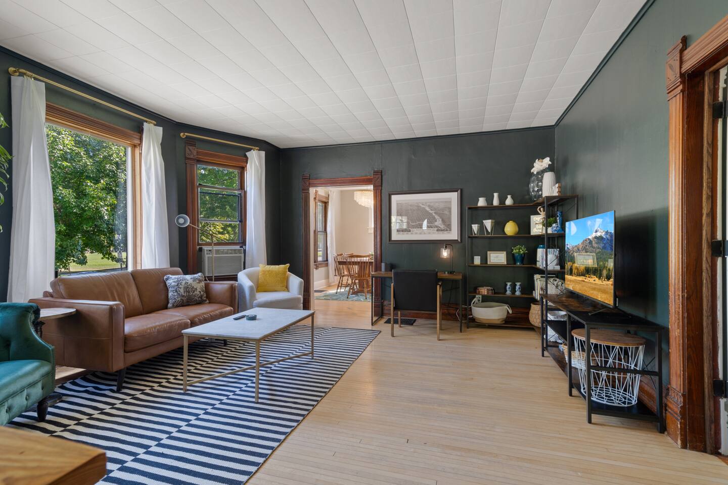 Porlier Place - 1 Block Hospital