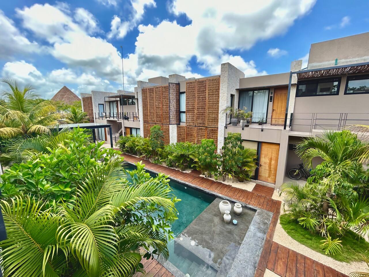 Jungle Boheme Cozy  Condo - 2 br