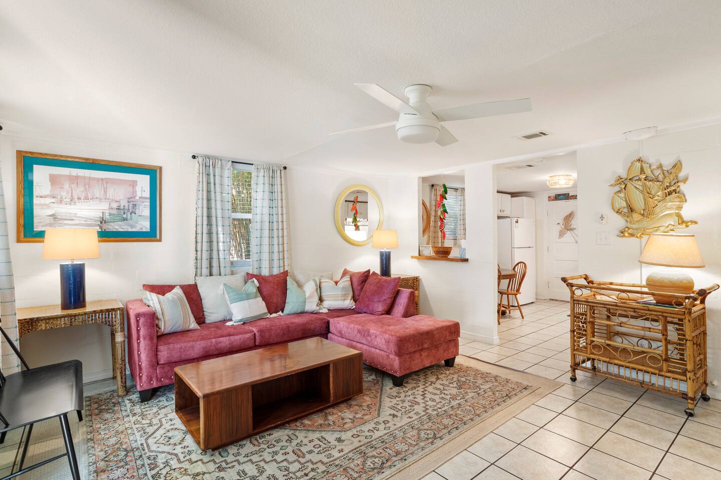 Downtown Cottage, 2 King BRs, in OS Cart Zone