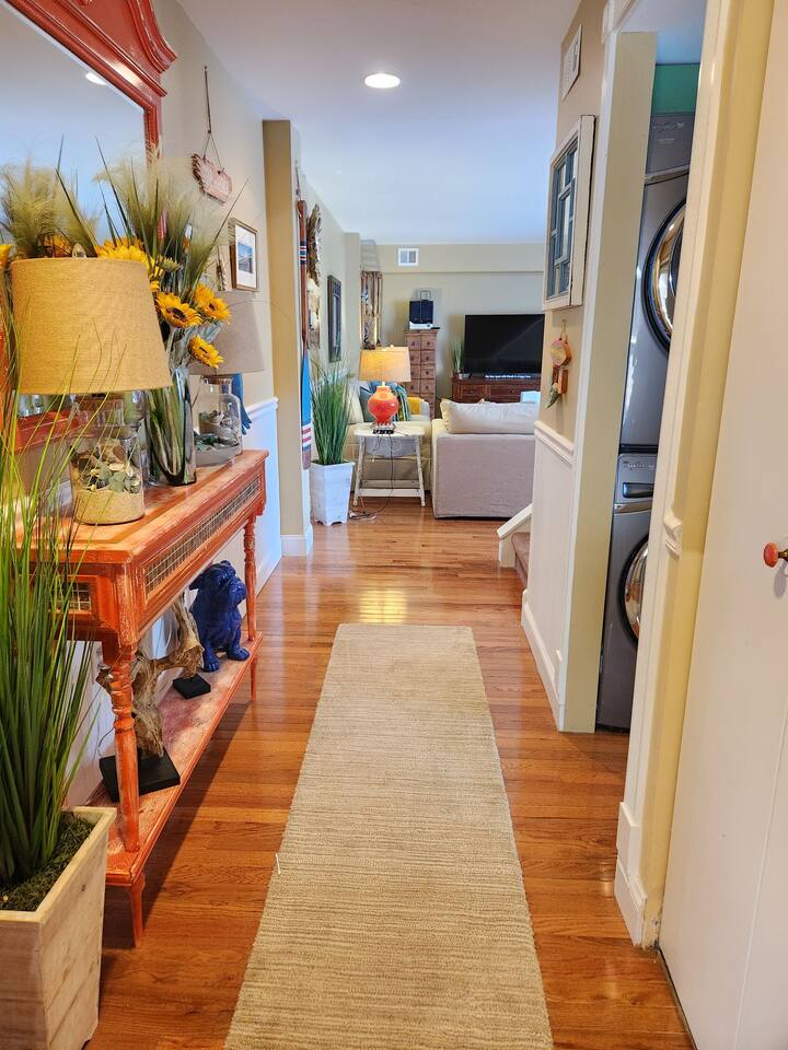 Sunrise Soiree-Near Boardwalk, Casinos and Waterpark