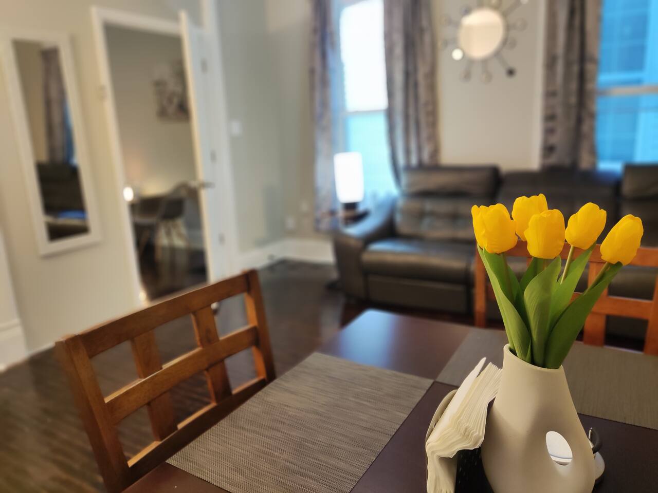 Private One Bed Apartment-Downtown Indianapolis