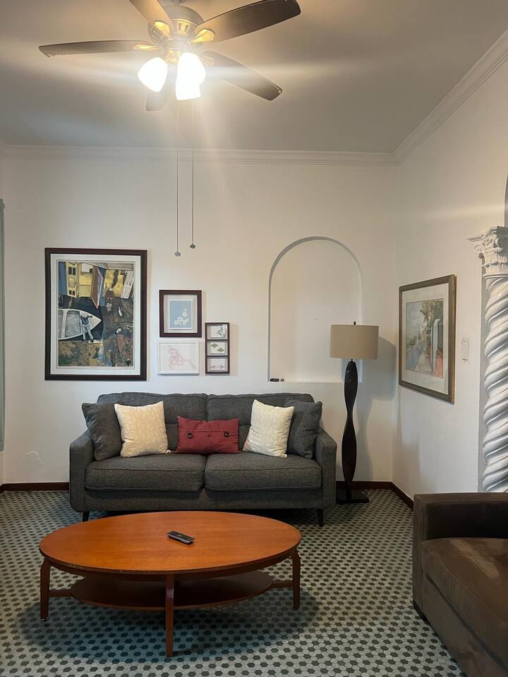 2 bedrooms at Wilson street!