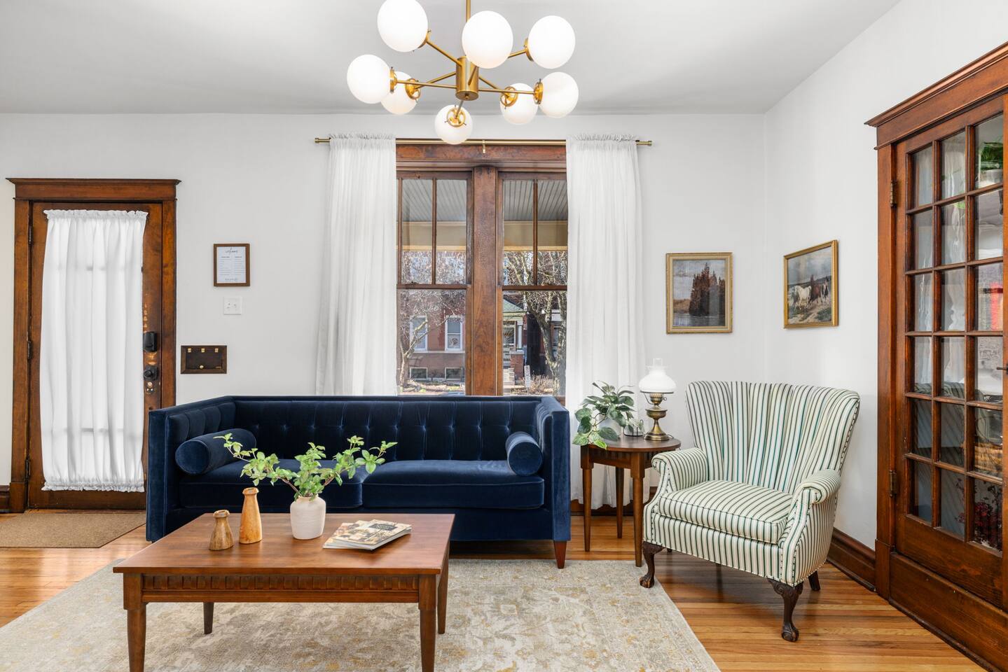 Cozy Vintage Home-Safe and Quiet for Families