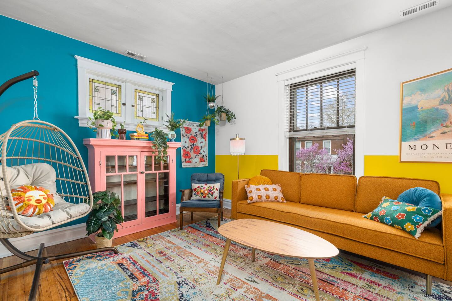 Stylish Family Stay Sleeps 6 Near Downtown
