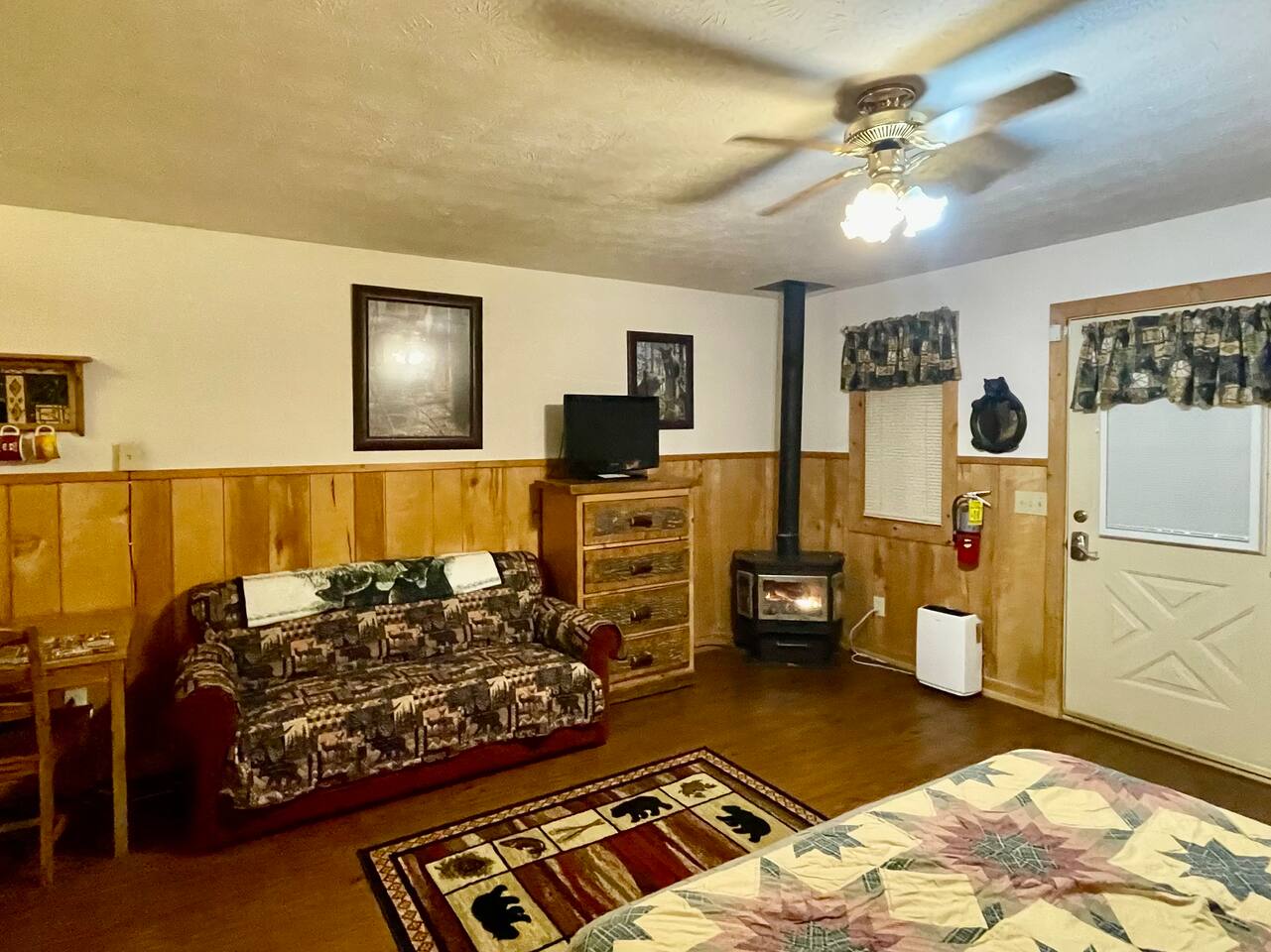 ● Alpine Mountain Studio ● W/Fireplace ● Helen●#4