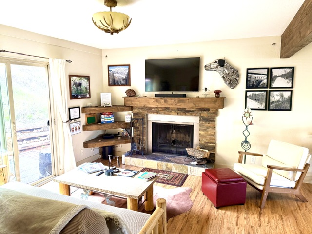 Park City Ski-In Townhouse | Hot Tub | Sleeps 7