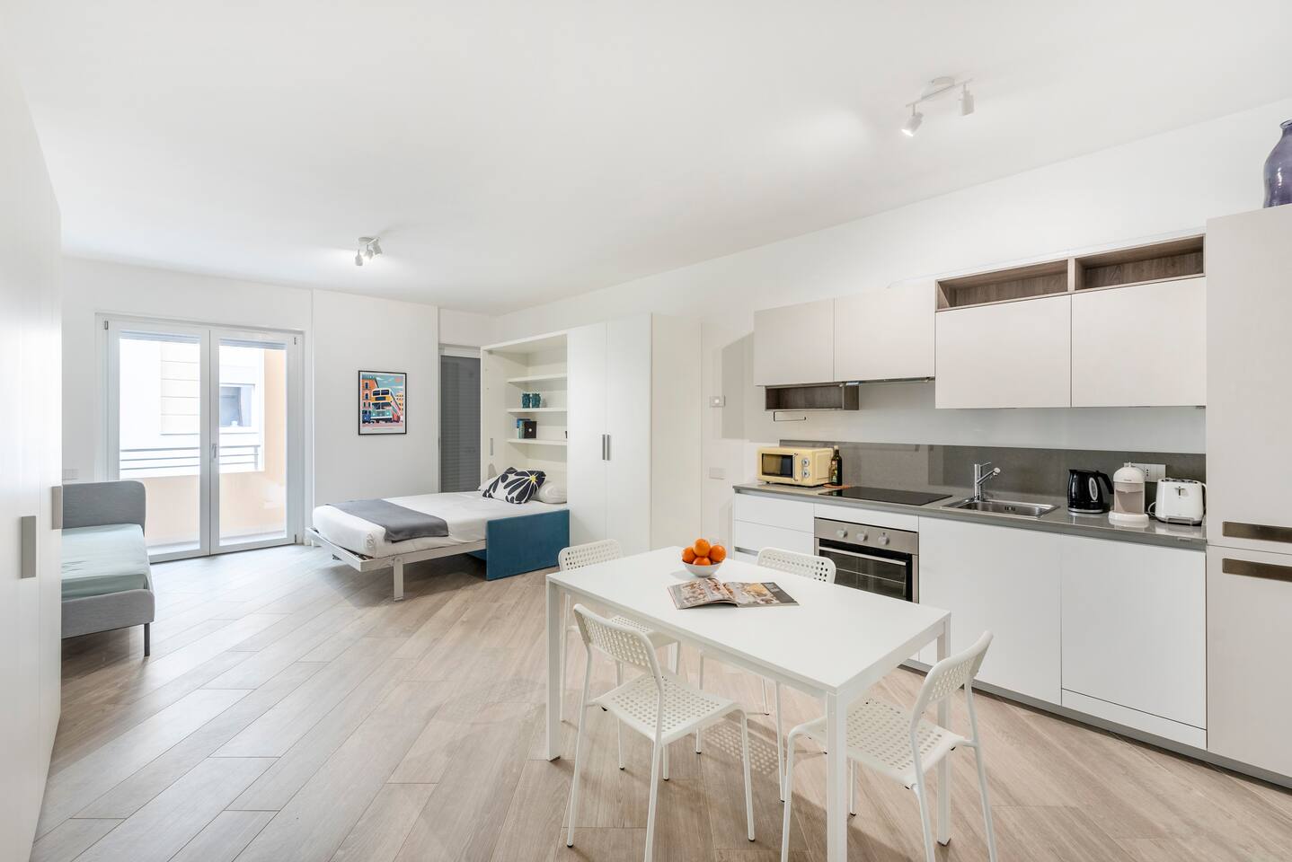 Joy of Rome Trastevere | Balcony | Kitchen