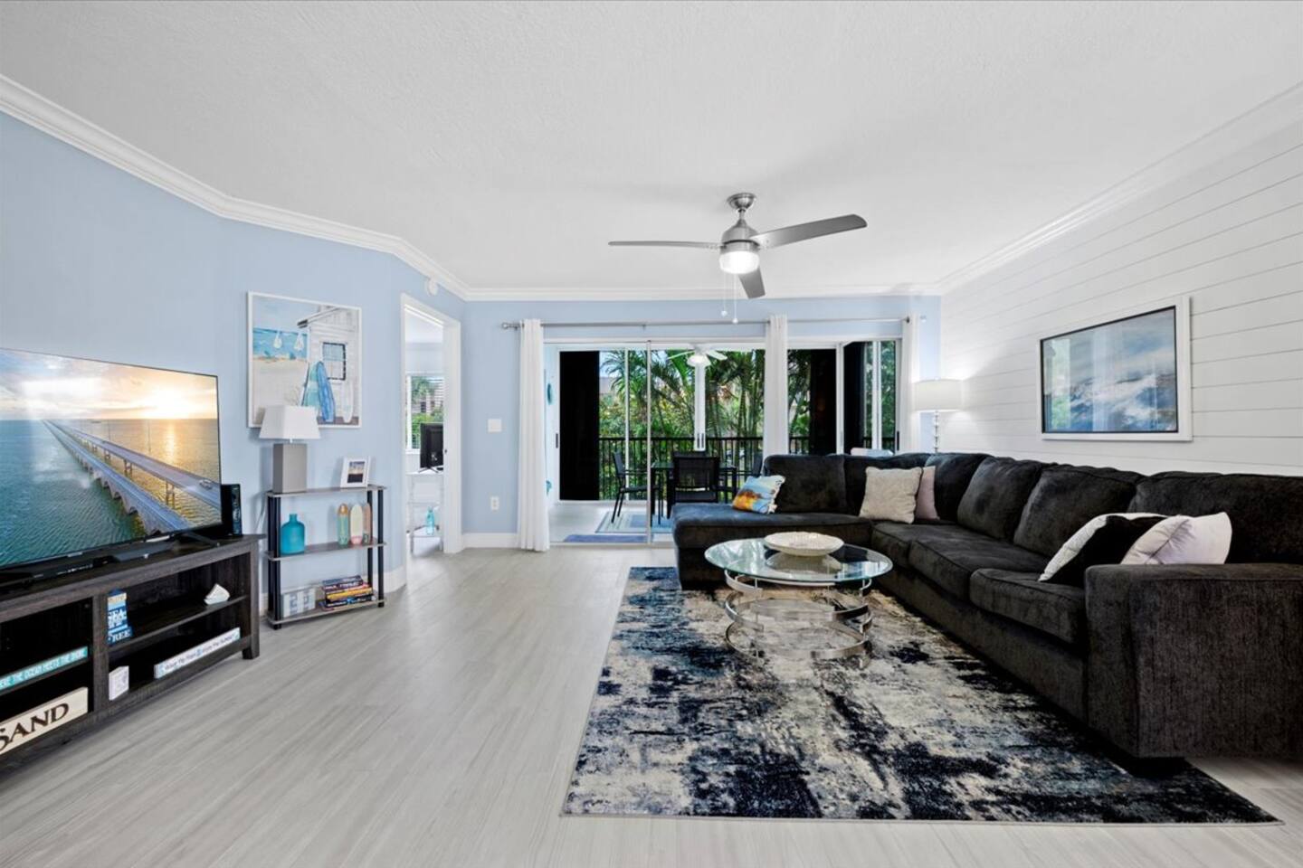 2/2 Condo Steps from the Beach